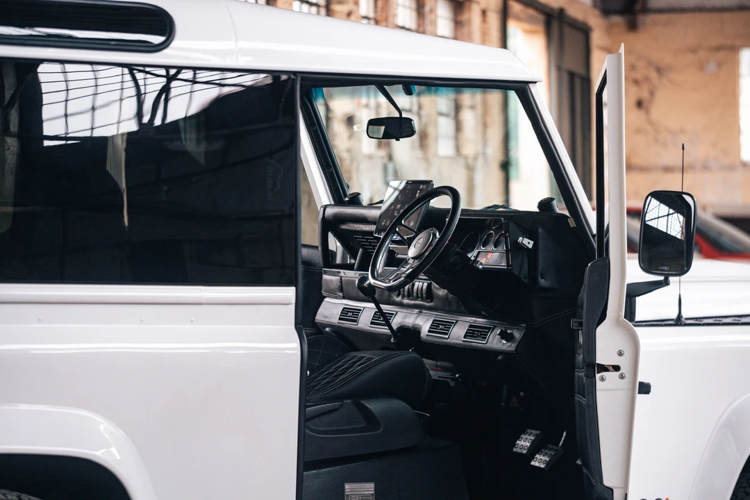 1997 Land Rover Defender 90 - Image 24 of 31