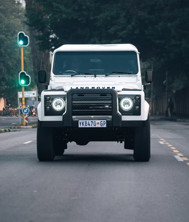1997 Land Rover Defender 90 - Image 5 of 31
