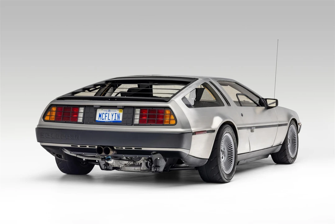 1981 DeLorean DMC-12 - Image 13 of 31