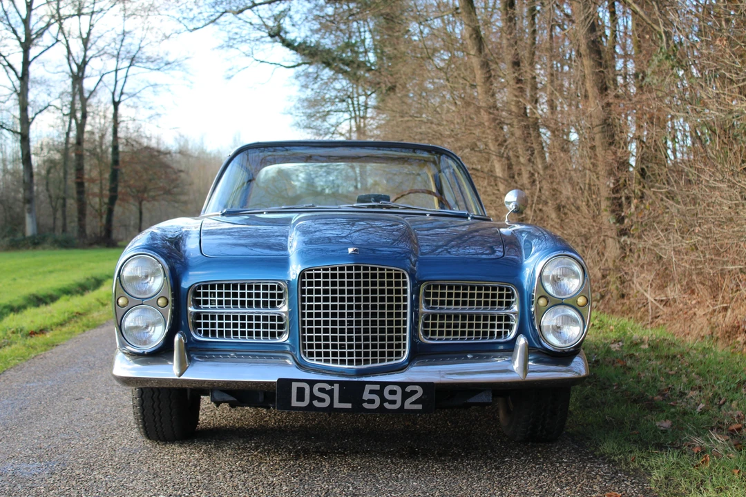 Facel Vega Facel II - Image 3 of 30