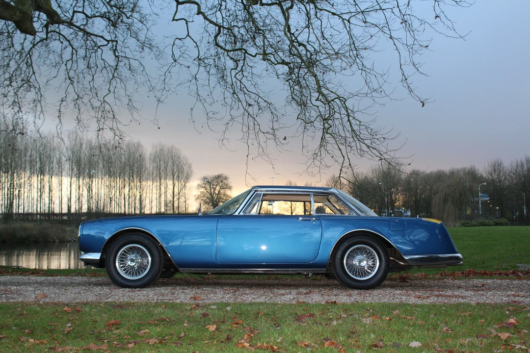 Facel Vega Facel II - Image 10 of 30