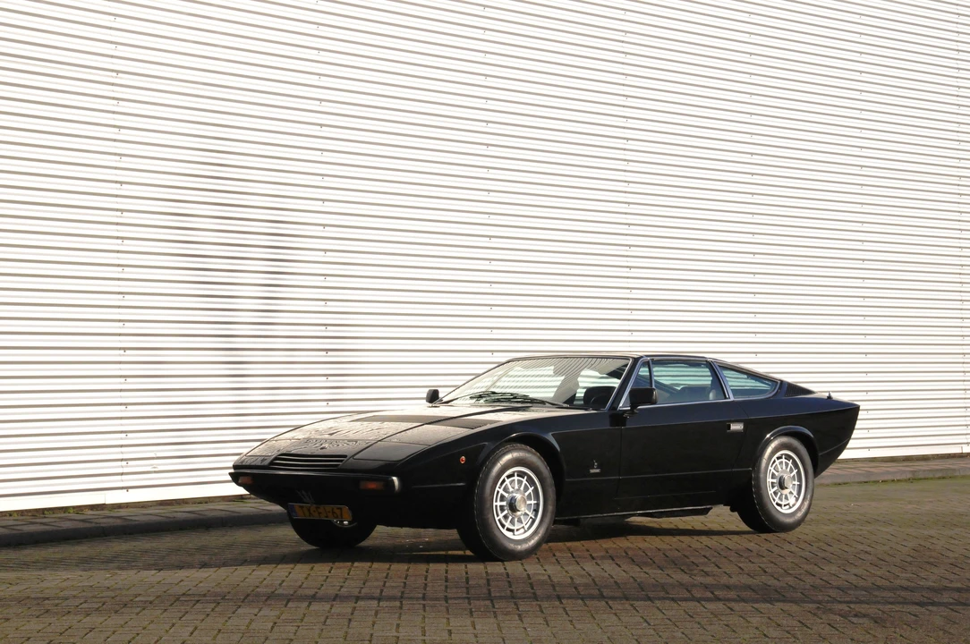 Maserati Khamsin - Image 2 of 18