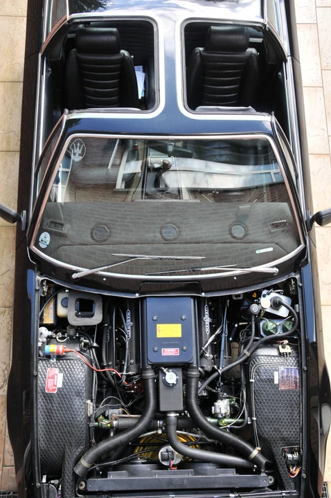 Maserati Khamsin - Image 16 of 18