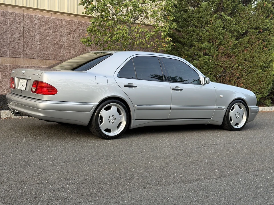 1998 Mercedes-Benz W210 E 36 & E 50 & E 55 & E 60 AMG - Image 30 of 31
