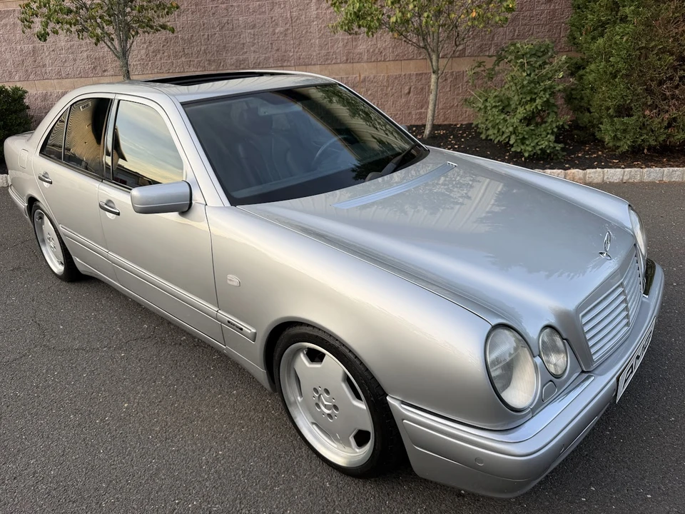 1998 Mercedes-Benz W210 E 36 & E 50 & E 55 & E 60 AMG - Image 24 of 31