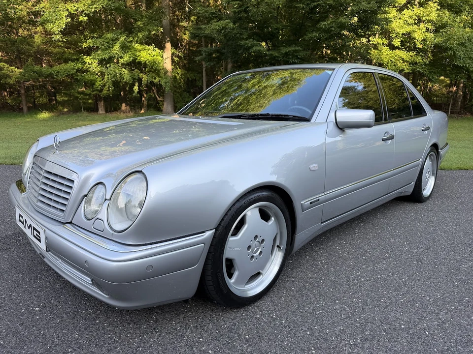 1998 Mercedes-Benz W210 E 36 & E 50 & E 55 & E 60 AMG - Image 4 of 31
