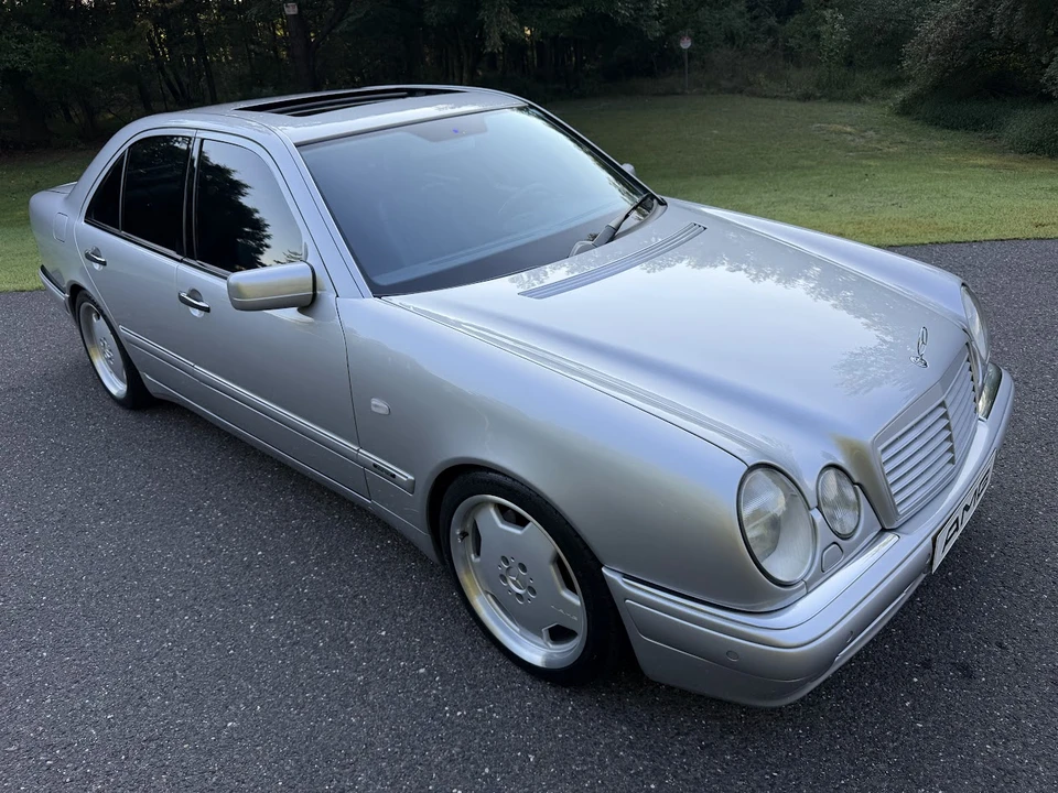 1998 Mercedes-Benz W210 E 36 & E 50 & E 55 & E 60 AMG - Image 26 of 31