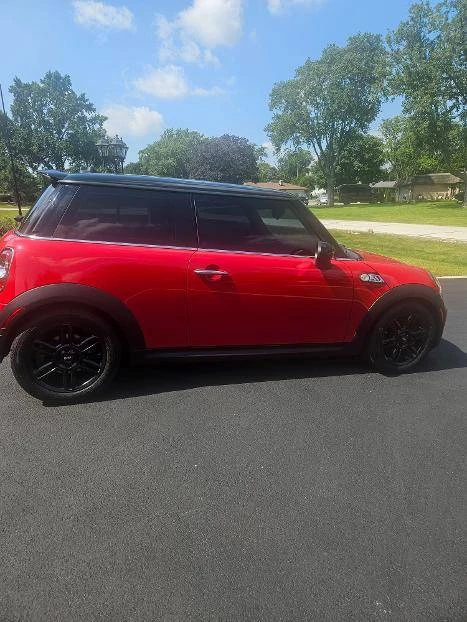 2013 Mini Mini 2nd Gen - Image 2 of 5