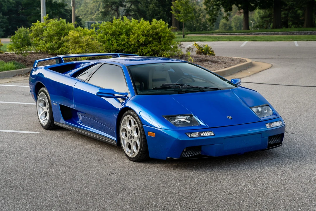 2001 Lamborghini Diablo VT - Image 3 of 31
