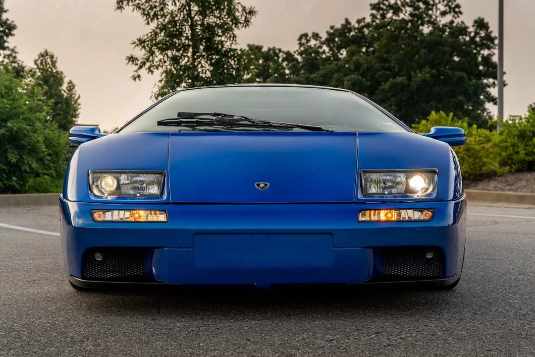2001 Lamborghini Diablo VT - Image 5 of 31