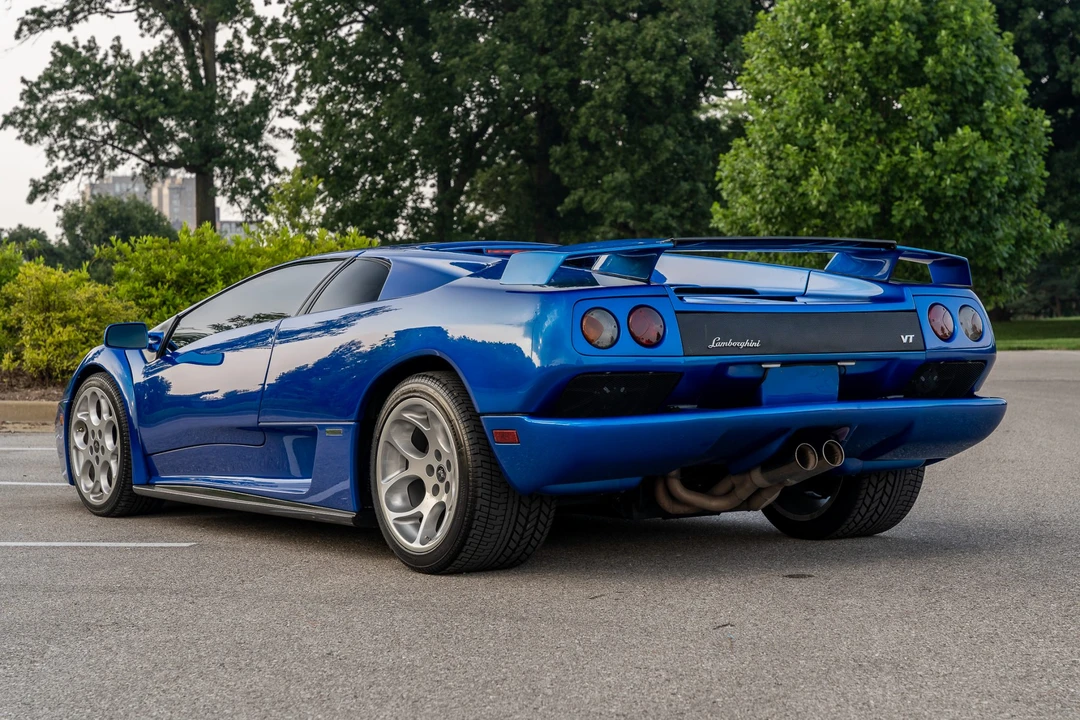 2001 Lamborghini Diablo VT - Image 13 of 31