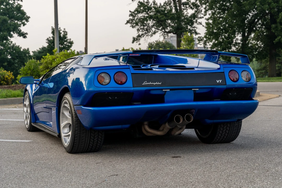 2001 Lamborghini Diablo VT - Image 14 of 31