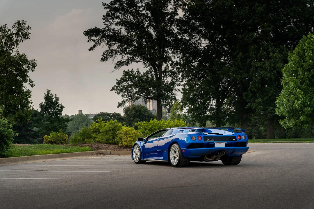 2001 Lamborghini Diablo VT - Image 13 of 31