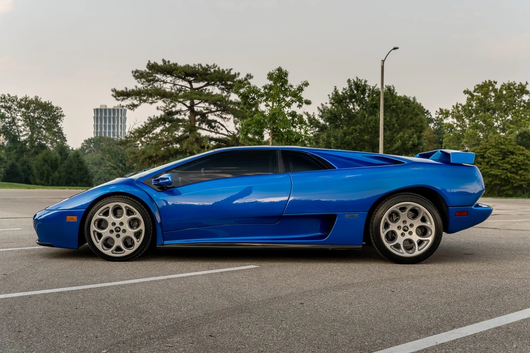2001 Lamborghini Diablo VT - Image 22 of 31
