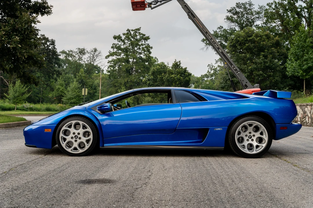 2001 Lamborghini Diablo VT - Image 24 of 31