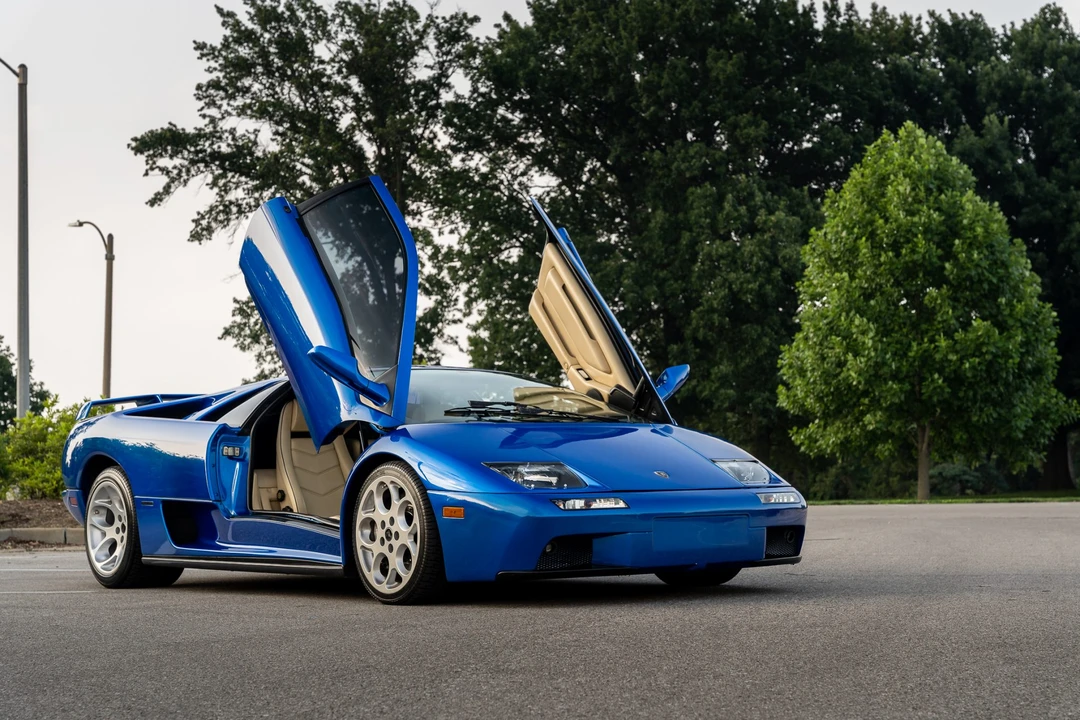 2001 Lamborghini Diablo VT - Image 30 of 31