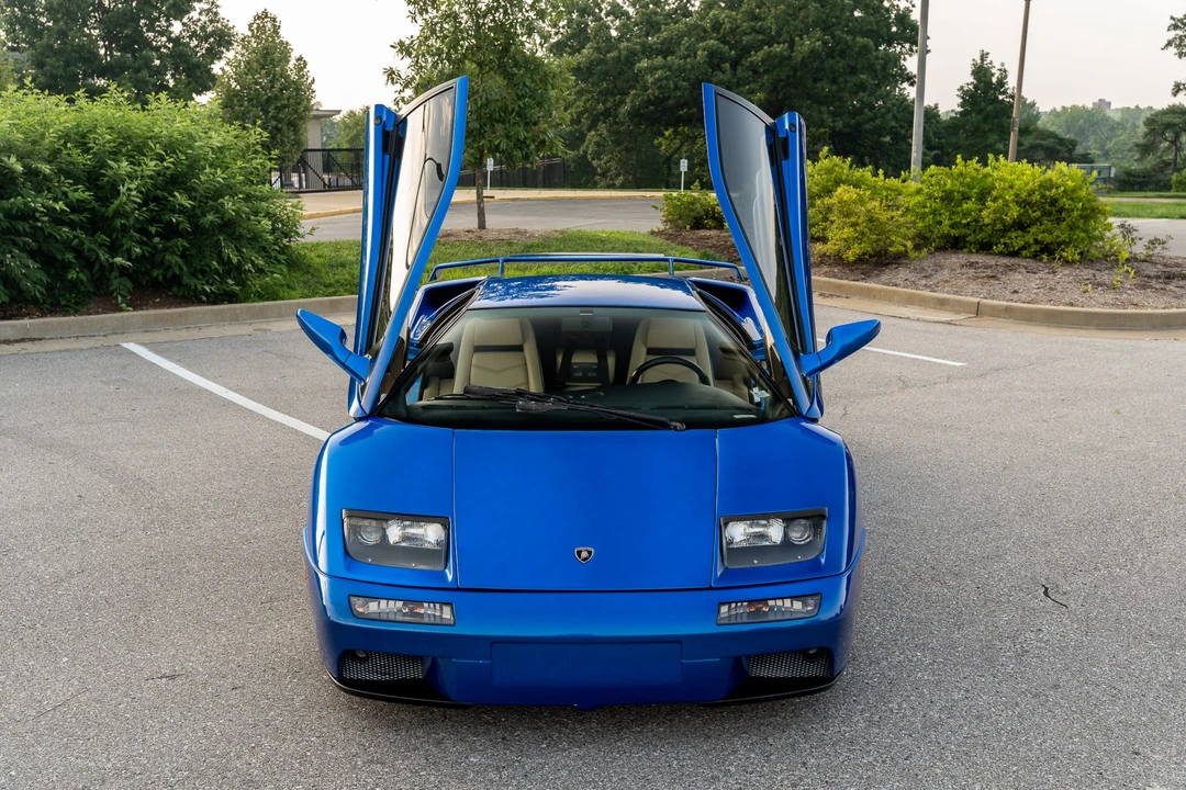 2001 Lamborghini Diablo VT - Image 31 of 31