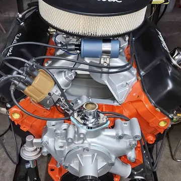 1970 Plymouth Road Runner 383 HP Engine