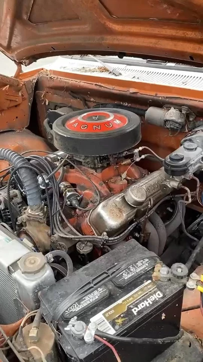 1972 Parts & Memorabilia Engines - Image 2 of 2