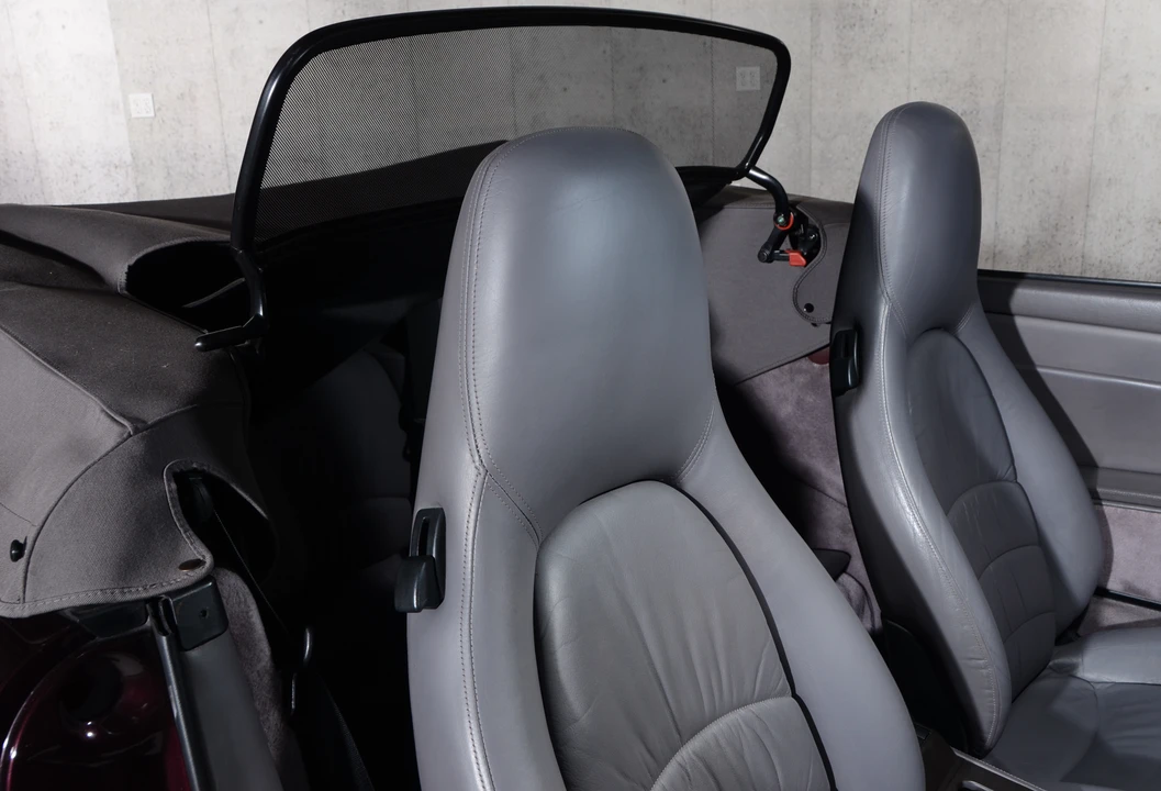 1998 Porsche 993 Carrera - Image 30 of 31