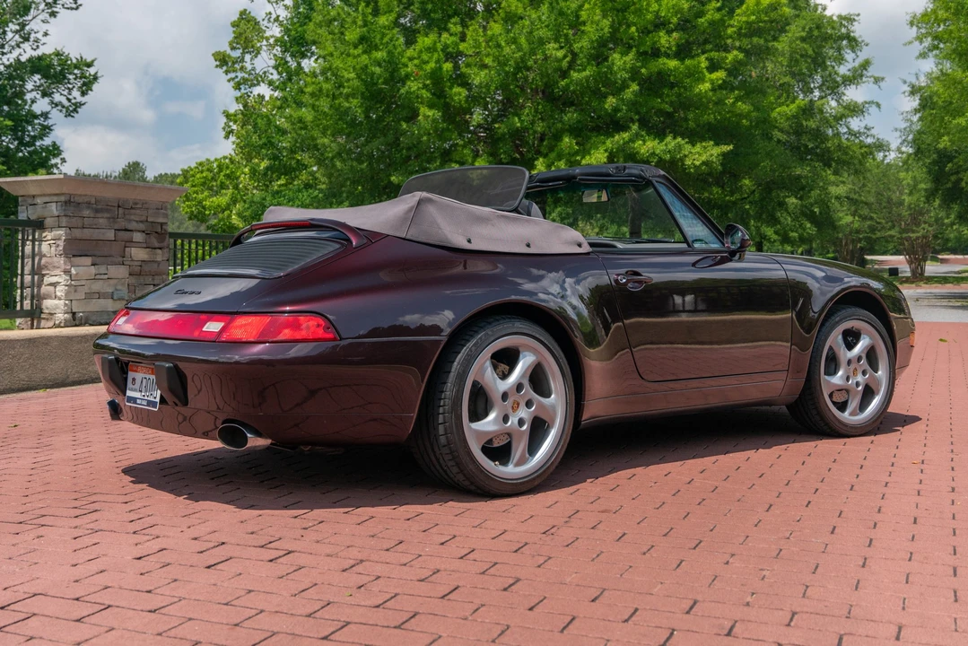 1998 Porsche 993 Carrera - Image 5 of 31