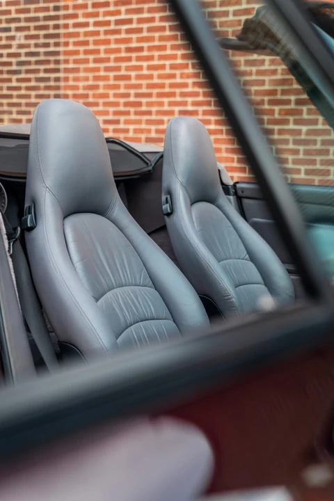 1998 Porsche 993 Carrera - Image 29 of 31