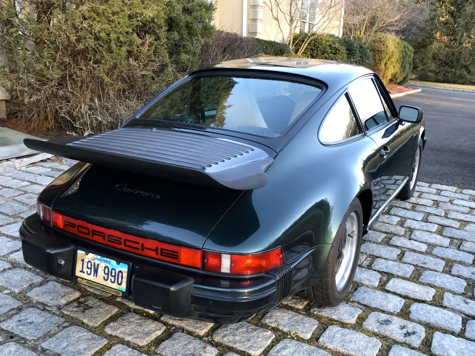 1984 Porsche 911 Carrera 3.2 - Image 14 of 31