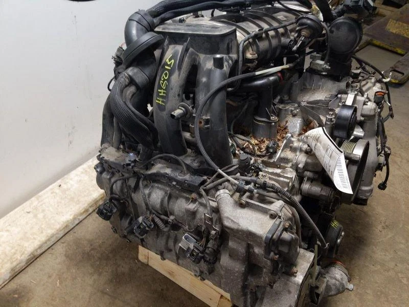 2013 Parts & Memorabilia Engines - Image 2 of 7