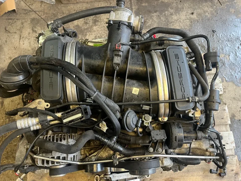 2013 Parts & Memorabilia Engines - Image 4 of 7