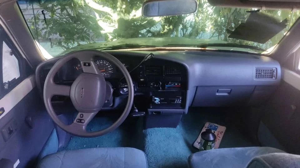 1991 Toyota Dolphin - Image 8 of 10