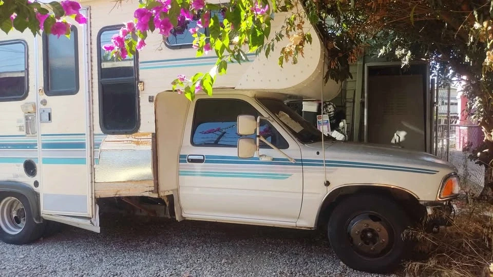 1991 Toyota Dolphin - Image 4 of 10