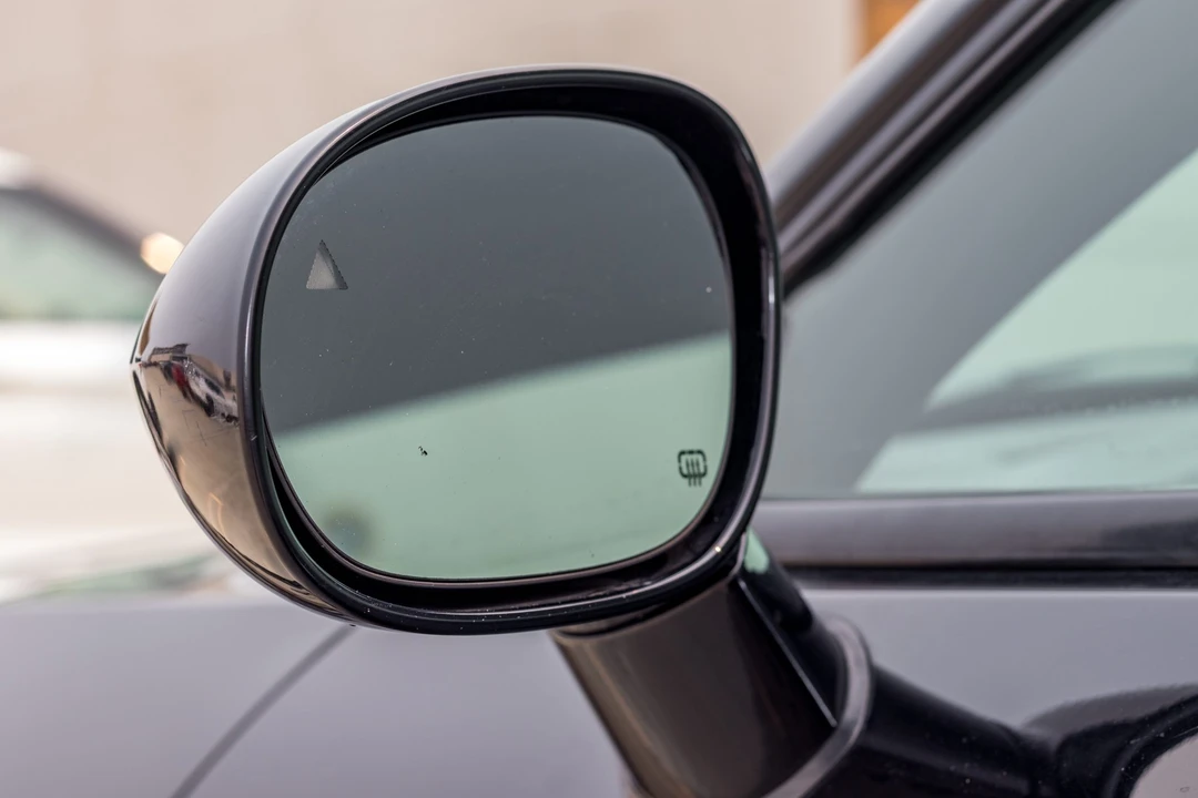 2015 Dodge Challenger SRT Hellcat 3rd Gen - Image 27 of 31