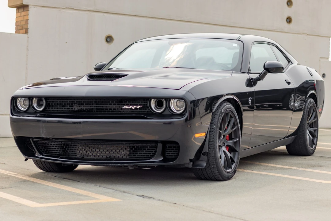 2015 Dodge Challenger SRT Hellcat 3rd Gen - Image 11 of 31