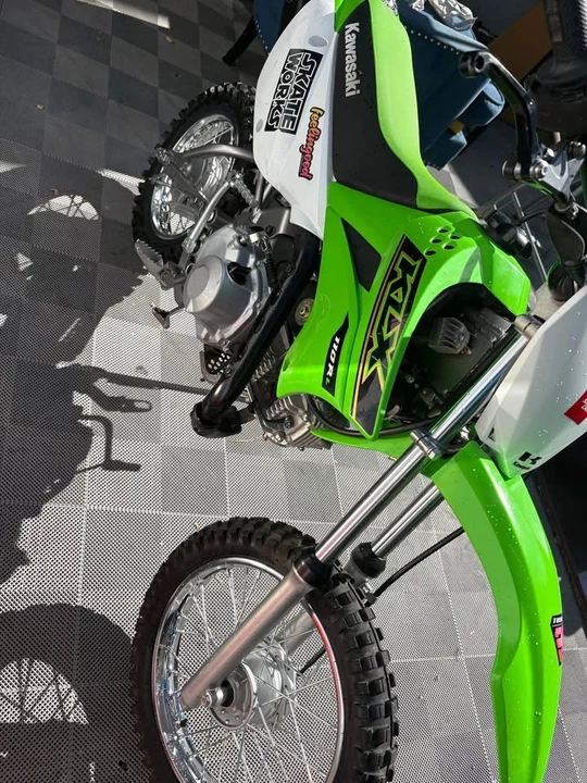 2021 Kawasaki - Image 3 of 5
