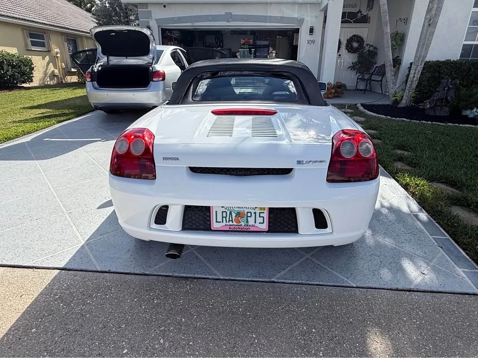 2003 Toyota MR2 Spyder/MR-S - Image 6 of 11