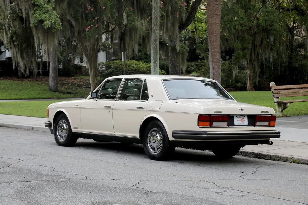 1988 Bentley Mulsanne 1st Gen - Image 9 of 31