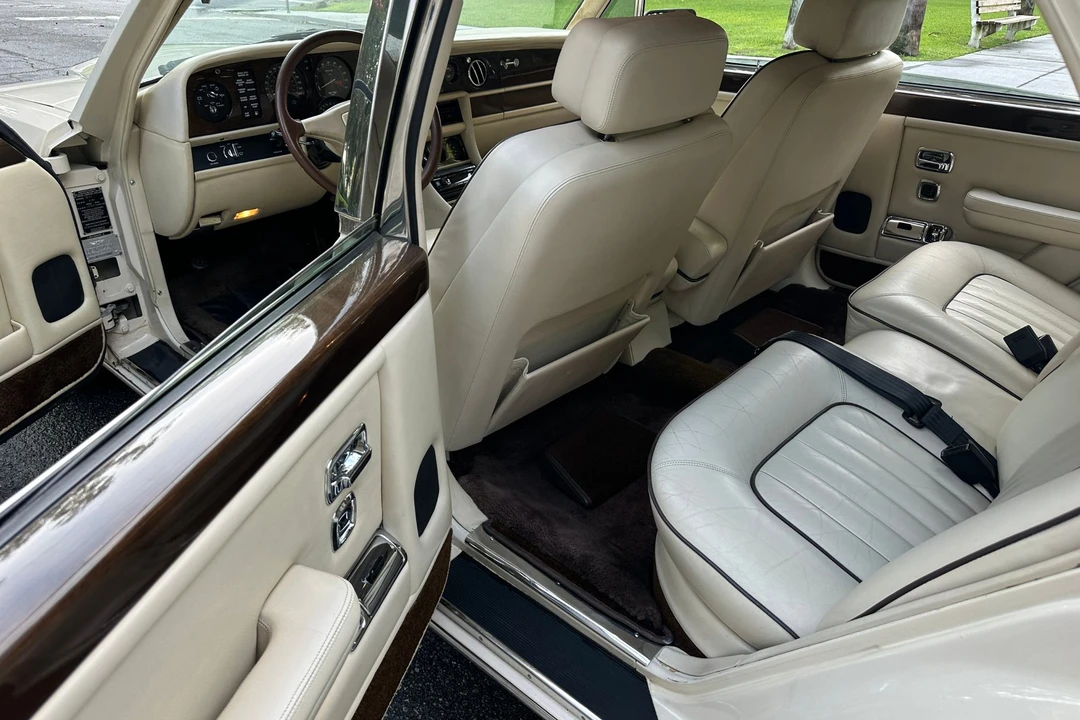 1988 Bentley Mulsanne 1st Gen - Image 27 of 31