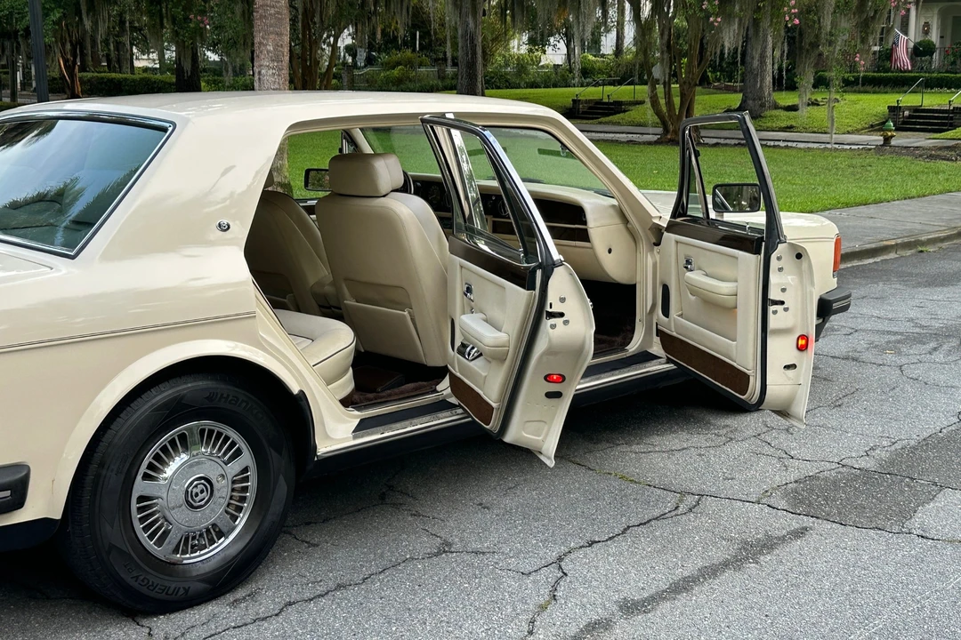 1988 Bentley Mulsanne 1st Gen - Image 31 of 31
