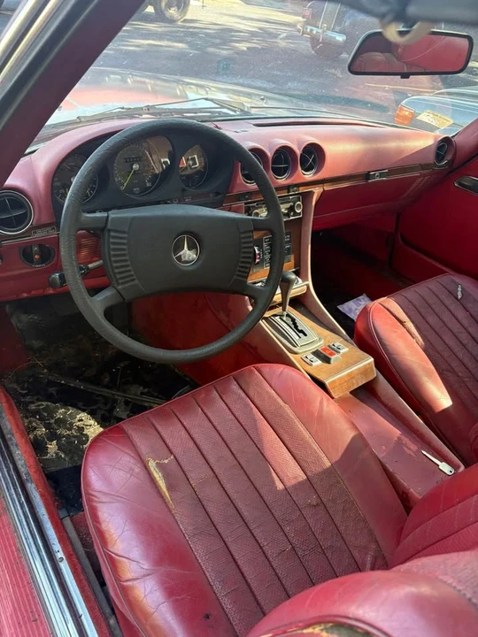 1982 Mercedes-Benz R107 SL-Class - Image 3 of 10