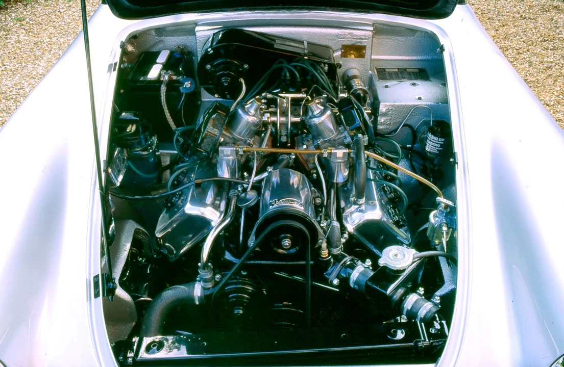 1963 Daimler SP250 - Image 4 of 5