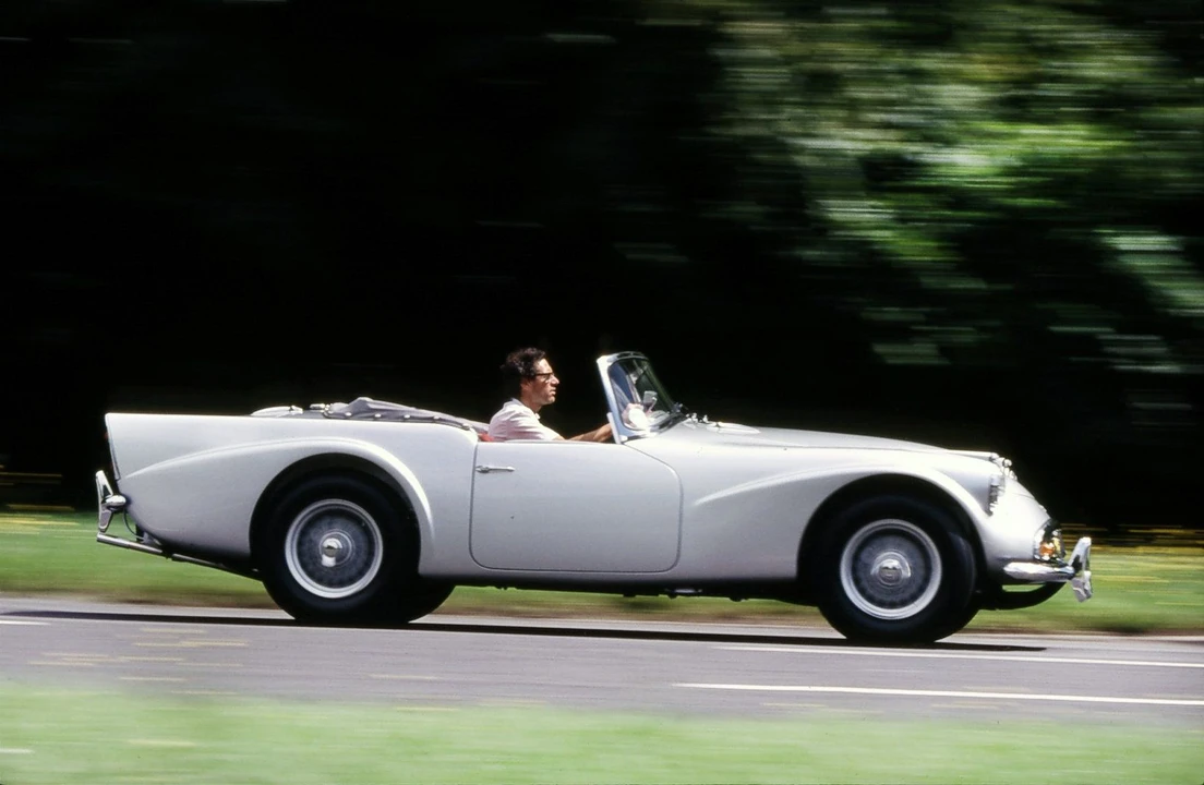 1963 Daimler SP250 - Image 2 of 5