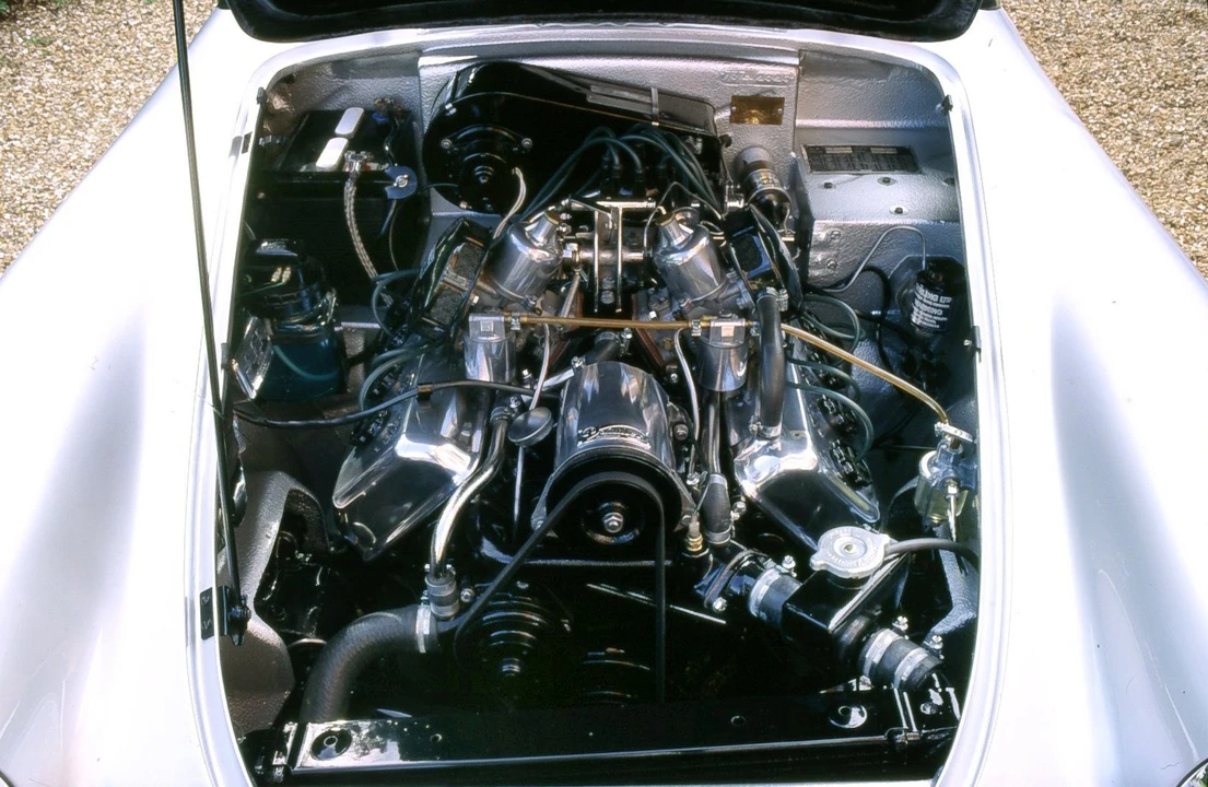 1963 Daimler SP250 - Image 4 of 5