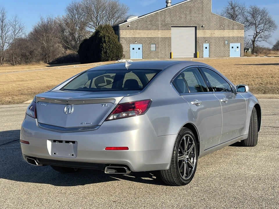 2012 Acura TL 4th Gen - Image 26 of 31