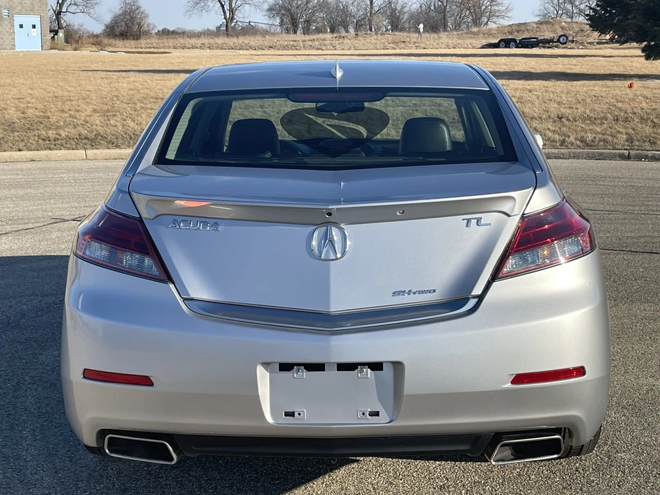 2012 Acura TL 4th Gen - Image 27 of 31