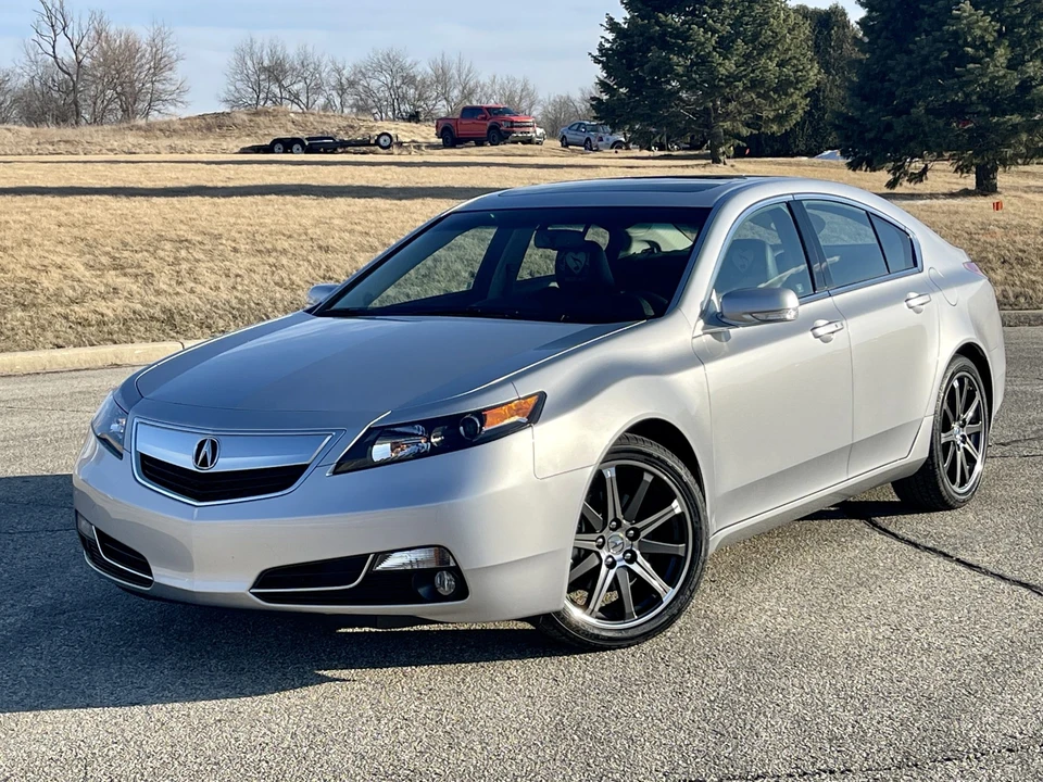 2012 Acura TL 4th Gen - Image 14 of 31