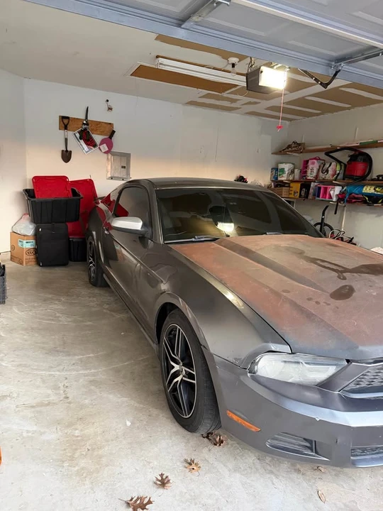 2010 Ford S197 Mustang - Image 3 of 6
