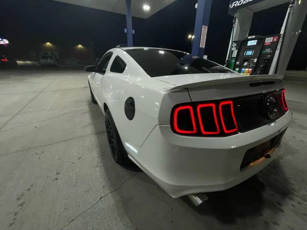 2013 Ford S197 Mustang - Image 2 of 5