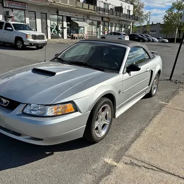 2000 Ford Mustang GT