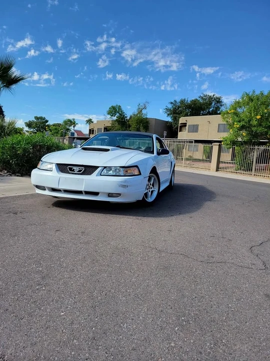 2000 Ford SN95 Mustang - Image 2 of 3