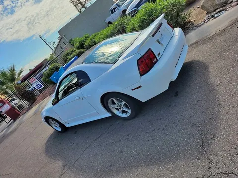 2000 Ford Mustang GT